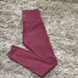 Lululemon Wunder Under Luxtreme